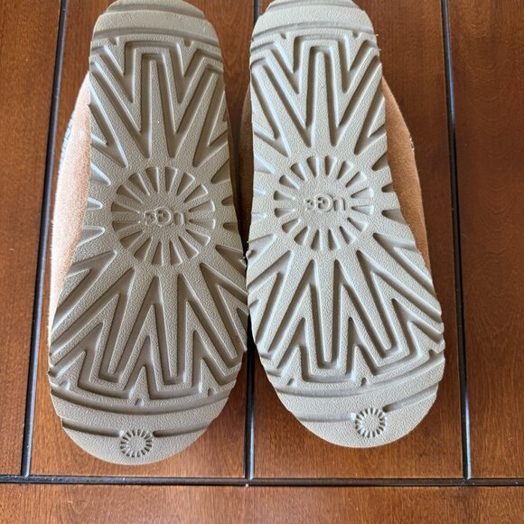 UGG Tasman Chestnut/Brown Suede Upper Women's Slippers US 10 Size Shoe - Picture 9 of 9